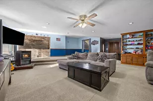 63 Burr Rd, Haddam, CT 06441 - Photo 9