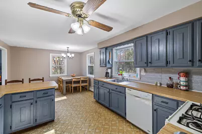 63 Burr Road, Haddam, CT 06441 - Photo 19