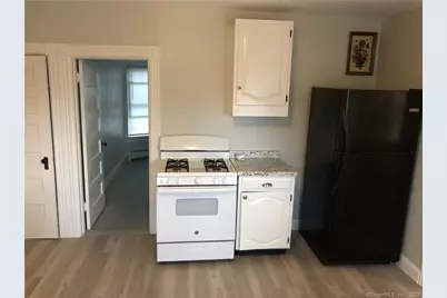 19 Oak Street #2, New Britain, CT 06051 - Photo 5