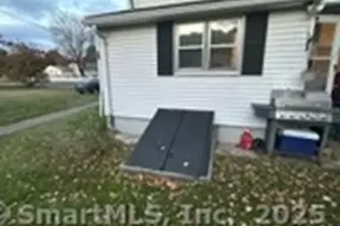 20 Manning Rd, Enfield, CT 06082 - Photo 5