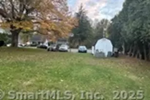 20 Manning Rd, Enfield, CT 06082 - Photo 7