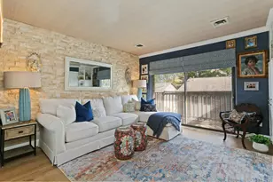 376 Knapps Hwy, Fairfield, CT 06825 - Photo 11