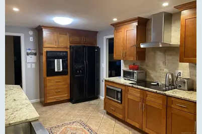 841 Ridge Road, Wethersfield, CT 06109 - Photo 11