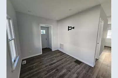 619 Birdseye Street, Stratford, CT 06615 - Photo 5