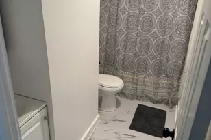 52 Platt St, Bridgeport, CT 06606 - Photo 9