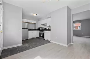 75 Saltonstall Pkwy, East Haven, CT 06512 - Photo 1