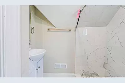 414 Wood Avenue, Bridgeport, CT 06605 - Photo 19