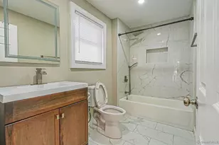 414 Wood Ave, Bridgeport, CT 06605 - Photo 9