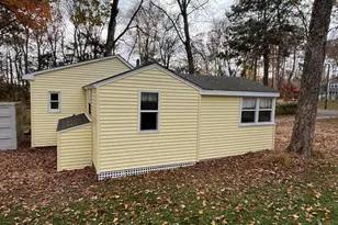 34 Gardner Lake Heights, Salem, CT 06420 - Photo 5