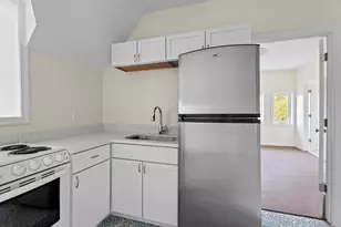 72 S Main St, Wallingford, CT 06492 - Photo 5