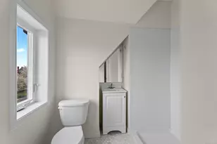 72 S Main St, Wallingford, CT 06492 - Photo 11