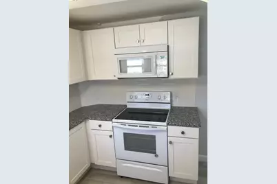 264 Broad Street #3, Meriden, CT 06450 - Photo 11