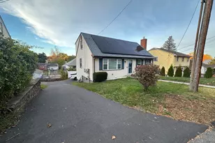 38 Colony St, Bristol, CT 06010 - Photo 3