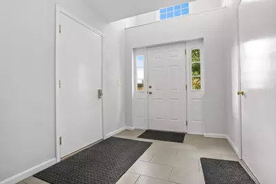 96 Franklin Street #APT B, Danbury, CT 06810 - Photo 5