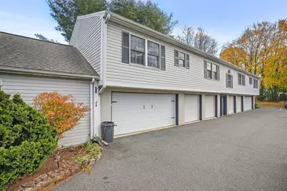 96 Franklin Street #APT B, Danbury, CT 06810 - Photo 1