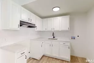 224 Whiting St, New Britain, CT 06051 - Photo 5