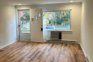 143 Columbus Pl, Stamford, CT 06907 - Photo 5