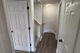 34 Pleasant St, Plainfield, CT 06374 - Photo 9