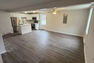 34 Pleasant St, Plainfield, CT 06374 - Photo 3