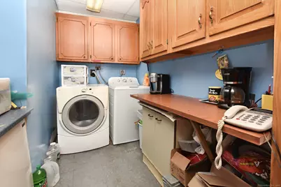 4143 Main Street, Bridgeport, CT 06606 - Photo 21