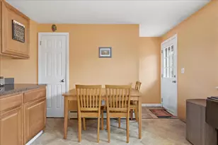 13 Plaza St, Brooklyn, CT 06234 - Photo 9