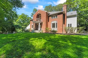 501 Woodbine Rd, Stamford, CT 06903 - Photo 11