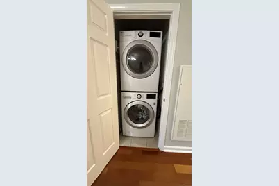 19 Isaacs Street #APT 300, Norwalk, CT 06850 - Photo 9