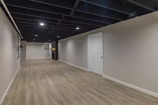 2428 Huntington Turnpike, Trumbull, CT 06611 - Photo 27