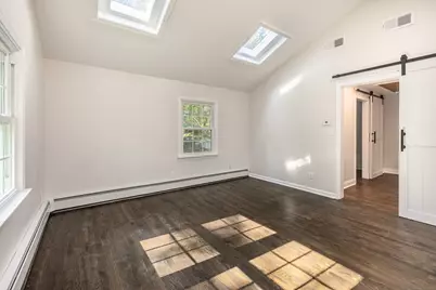 2428 Huntington Turnpike, Trumbull, CT 06611 - Photo 15