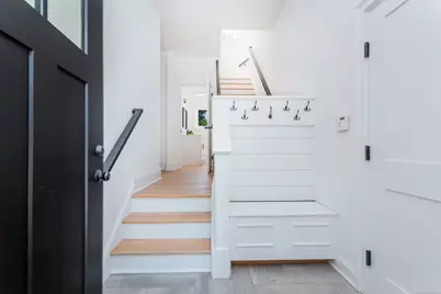 815 James Farm Road, Stratford, CT 06614 - Photo 19