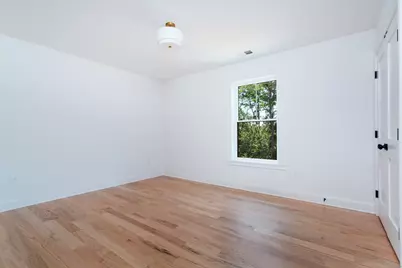 815 James Farm Road, Stratford, CT 06614 - Photo 33