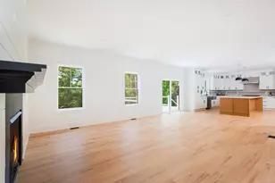 815 James Farm Rd, Stratford, CT 06614 - Photo 15