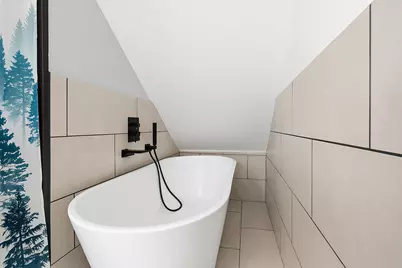 481 Savin Avenue, West Haven, CT 06516 - Photo 9