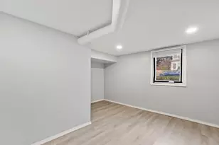 481 Savin Ave, West Haven, CT 06516 - Photo 17