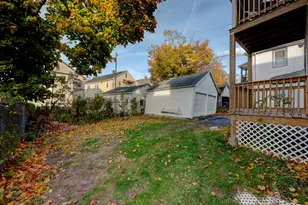 102 Thomaston St, Hartford, CT 06112 - Photo 39