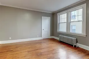 102 Thomaston St, Hartford, CT 06112 - Photo 21