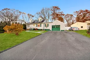 65 Clearview Dr, Bridgeport, CT 06606 - Photo 1