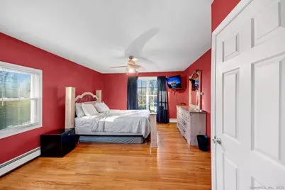 65 Clearview Drive, Bridgeport, CT 06606 - Photo 7