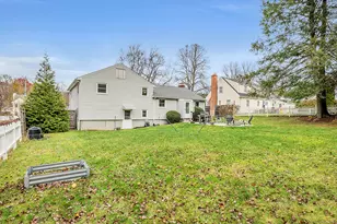 47 Flagg Rd, West Hartford, CT 06117 - Photo 25