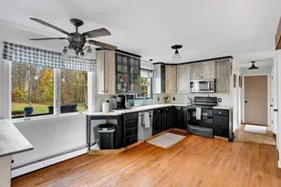 29 Oxbow Ln, North Branford, CT 06472 - Photo 9