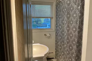 26 Kelsey Pl, Bloomfield, CT 06002 - Photo 7