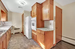 165 Douglas St, Stratford, CT 06614 - Photo 5