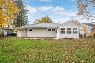 16 Thornton Dr, Newington, CT 06111 - Photo 35