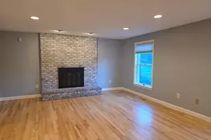 4 Stone Dam Rd, Bethel, CT 06801 - Photo 7