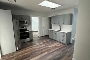 185 Maple St, New Britain, CT 06051 - Photo 7