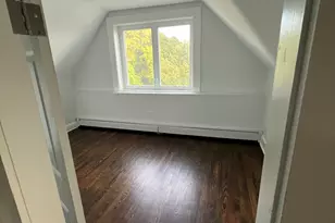 185 Maple St, New Britain, CT 06051 - Photo 3