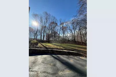 19 Wagon Trail, Wolcott, CT 06716 - Photo 5