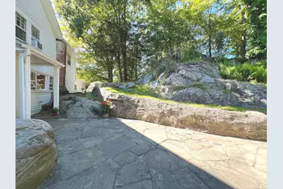 301 Haviland Road, Stamford, CT 06903 - Photo 3