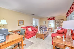 135 Wigwam Ln, Stratford, CT 06614 - Photo 7