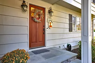 135 Wigwam Ln, Stratford, CT 06614 - Photo 5